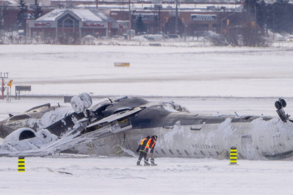Amid Crashes, What Passengers Should Know About Airplane Safety 18travel airplane safety jzfh facebookJumbo