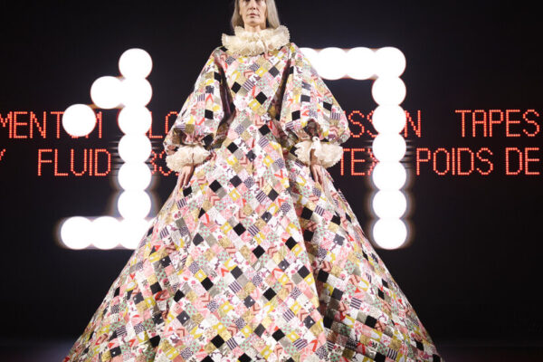The Problem With Mistaking Costumes for Clothes 30COUTURE VALENTINO lede facebookJumbo
